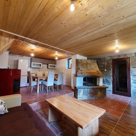 Vikendica Pam * Vlasic