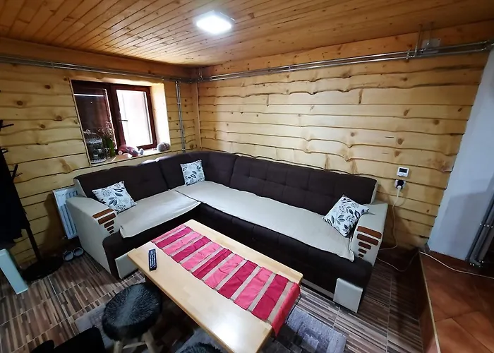 Vikendica Pam بيت للعطل فلاسيتش